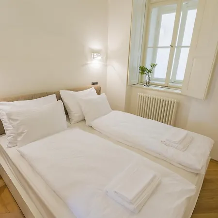 Bohemia Old Town Apartman