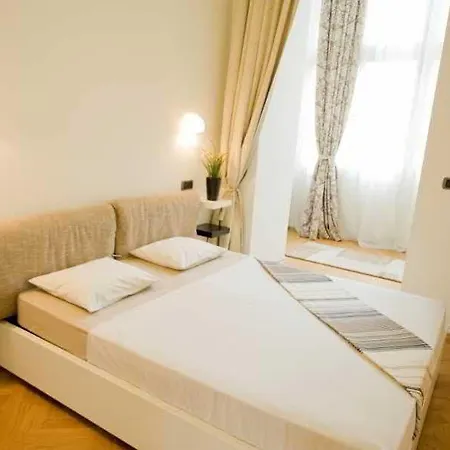 Bohemia Old Town Apartman