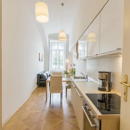Appartement Bohemia Old Town Praag